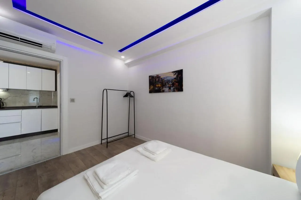 Cozy Apartment With Central Location In Antalya Turkey